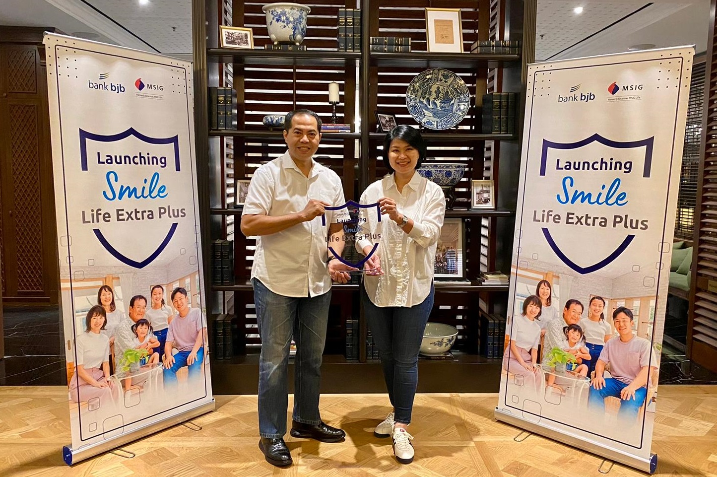 PT MSIG Life Indonesia Tbk bersama bank bjb menjalin kerja sama dengan meluncurkan produk asuransi Smile Life Extra Plus.