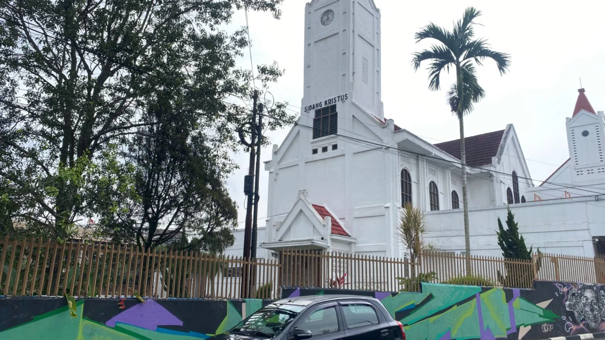 Gereja Sidang Kristus Sukabumi: dari Gudang Senjata hingga Peristiwa Bom Natal