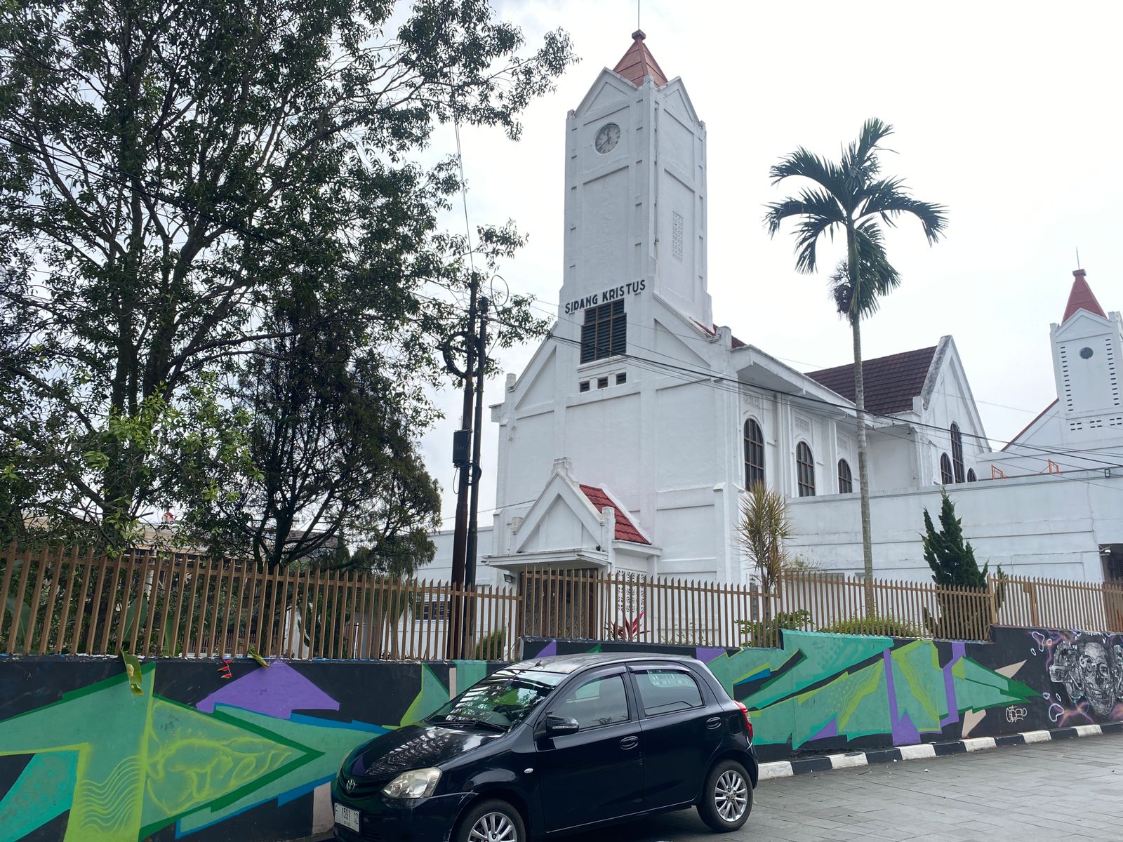 Gereja Sidang Kristus Sukabumi: dari Gudang Senjata hingga Peristiwa Bom Natal