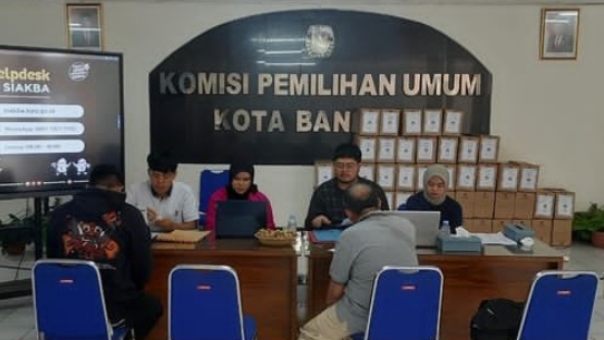 Penerimaan berkas seleksi PPK KPU Kota Bandung (ist)