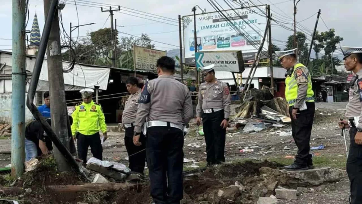 Kombes Jules Abraham Konfirmasi Sopir Bus Pariwisata SMK Lingga Kencana Depok Selamat