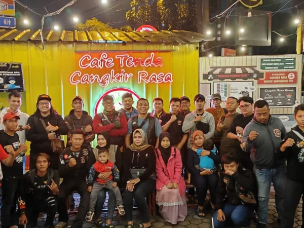 Keseruan perayaan hari jadi Verza Rider Community Indonesia (VRCI) ke 11 di Bogor.