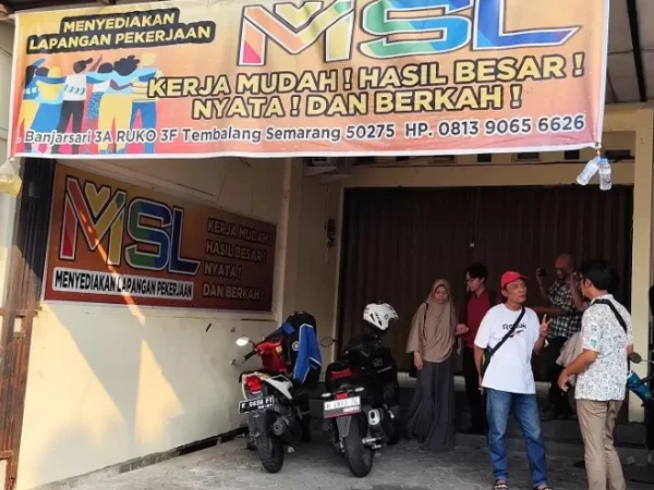 Kantor cabang MSL di Semarang yang digruduk para member sudah tutup. (dok.radarmagelang.id)