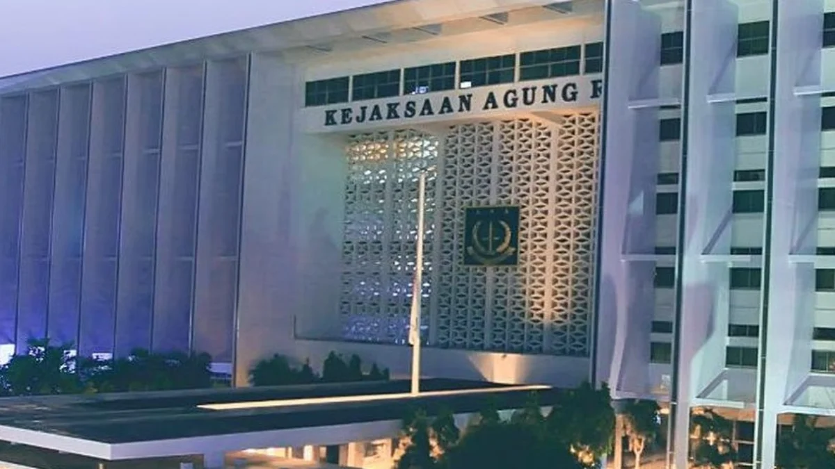 Pakar Hukum Universitas Trisakti, Prof Trubus Rahadiansyah menyebut Kejagung jadi lembaga superbody, tak ada checks and balances.