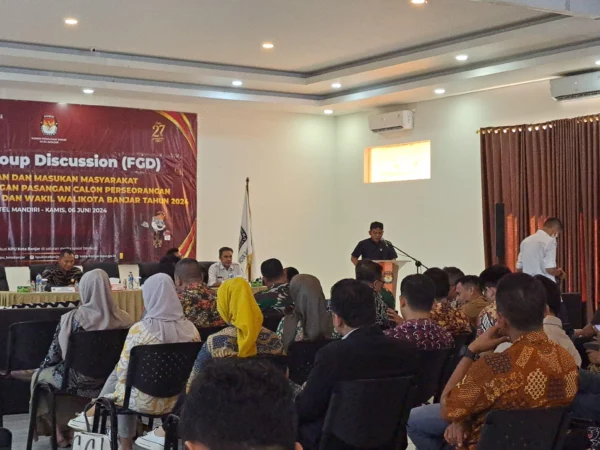 KPU Kota Banjar menggelar FGD untuk tahapan Pilkada 2024 dari jalur perseorangan. (Cecep Herdi/Jabar Ekspres)