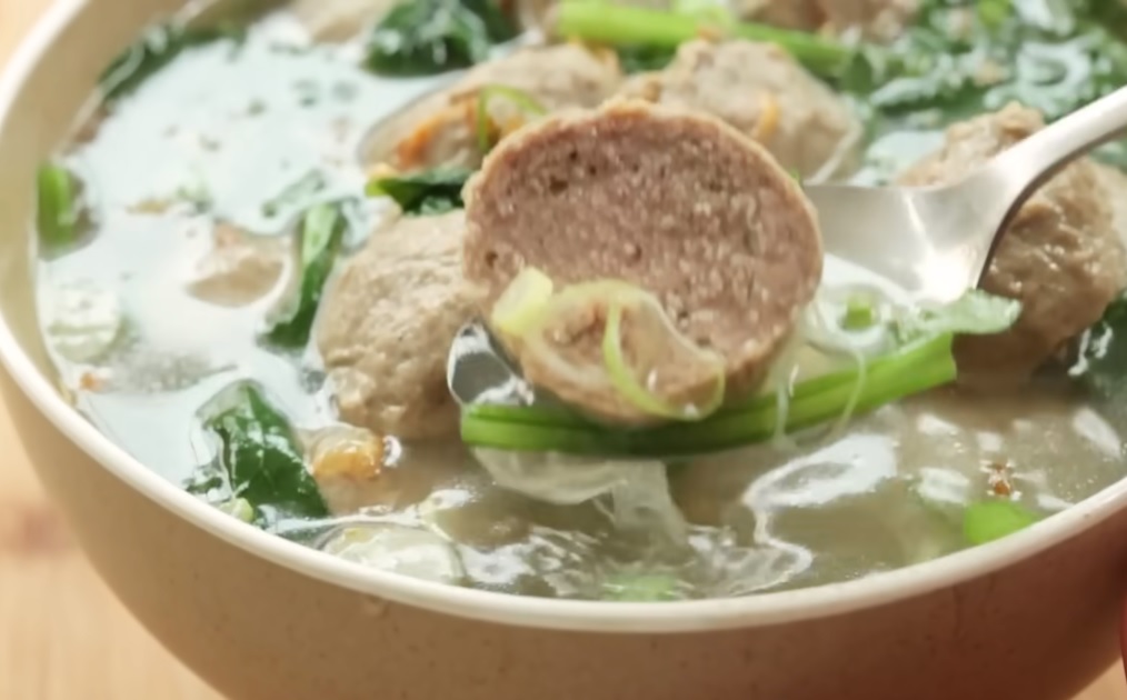 Resep Bakso Sapi Enak dan Kenyal, Menu Idul Adha 2024/ YouTube Devina Hermawan