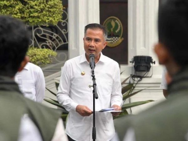 Penjabat Gubernur Jawa Barat Bey Machmudin/Dok. Humas Jabar