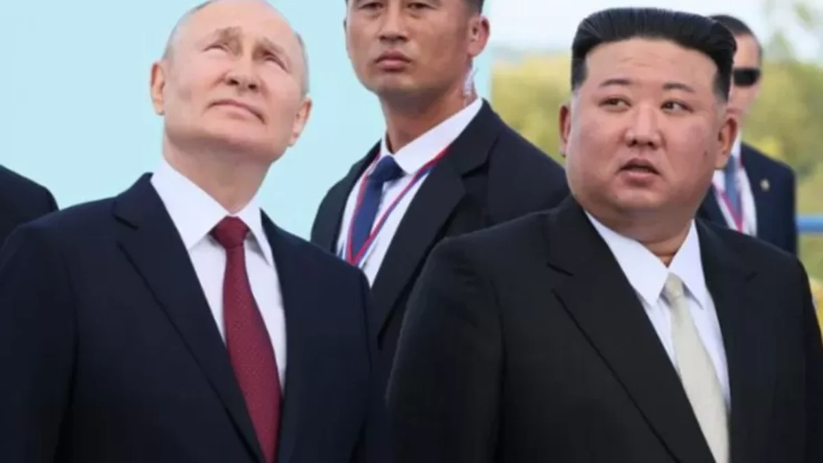 Putin Tiba di Korut, Karpet Merah dan Pelukan Hangat dari Kim Jong Un