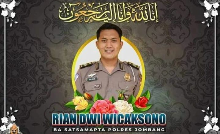 Anggota Polres Jombang Briptu Rian Dwi Wicaksono yang meninggal dunia akibat dibakar istrinya, Briptu FN. (HO-Polres Jombang)
