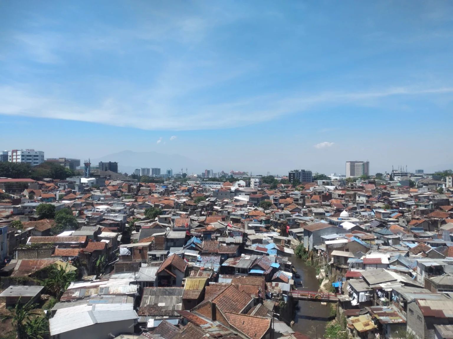 Ilustrasi kemiskinan di Kota Bandung (Sadam Husen / JE)