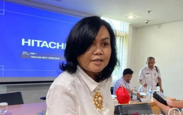 Kepala Badan Pendapatan Daerah (Bapenda) DKI Jakarta Lusiana Herawati memberikan keterangan kepada wartawan di Jakarta, Rabu (19/6). Foto/ANTARA