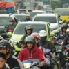 Ilustrasi: Kepadatan arus lalu lintas dampak penumpukan kendaraan di ruas Jalan Raya Cibiru, Kota Bandung - Cileunyi, Kabupaten Bandung. (Pandu Muslim/Jabar Ekspres)