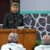 Pj Gubernur Jabar, Bey Machmudin saat berpidato di Sidang Paripurna Istimewa DPRD Kota Bogor, Senin (3/6). (Yudha Prananda / Jabar Ekspres)