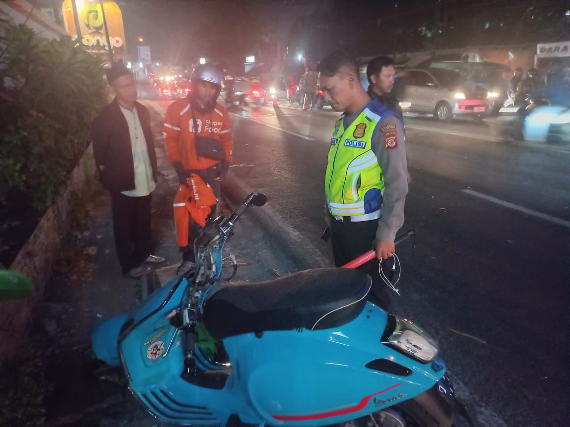 Kendaraan milik korban AF (22) mahasiswa yang tewas setelah menabrak belakang truk di Cileunyi, Kabupaten Bandung. Foto Istimewa