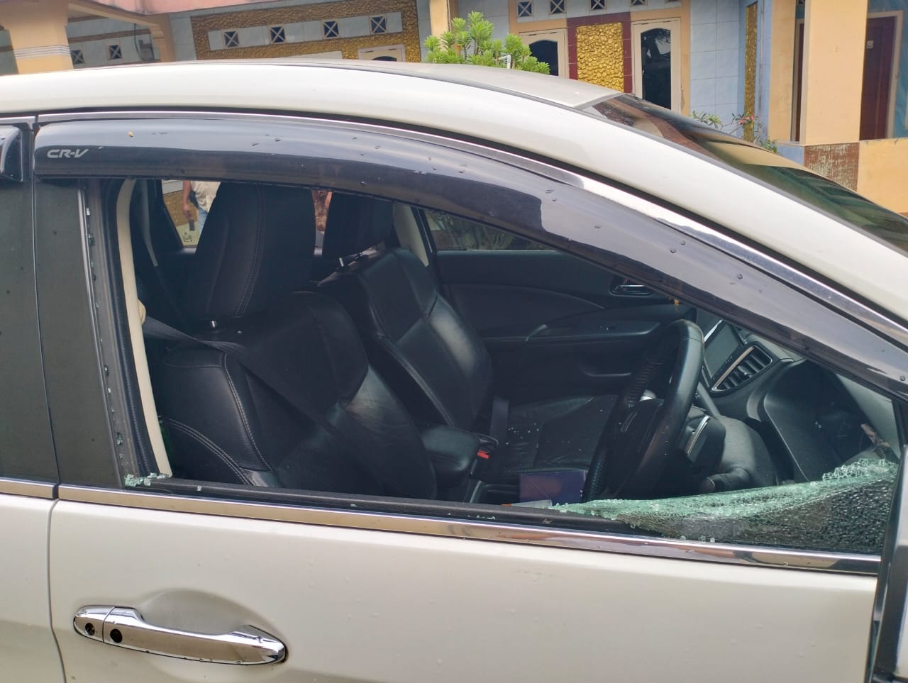 potret modus pecah kaca mobil di Bogor/Dok Polsek Rumpin/