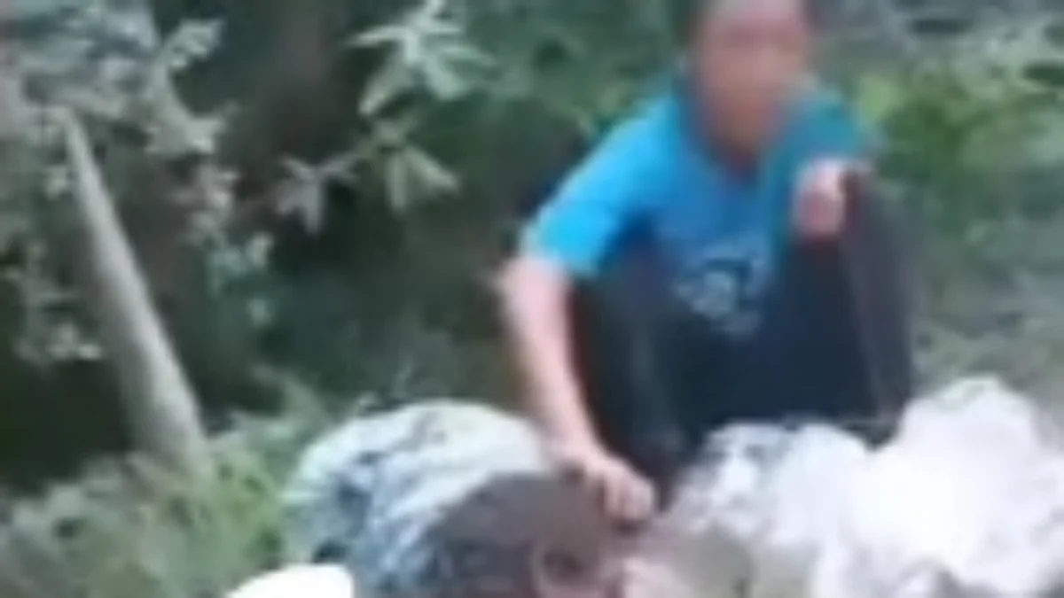 Tangkapan layar video peemuan mayat korban mutilasi Garut. (ist)