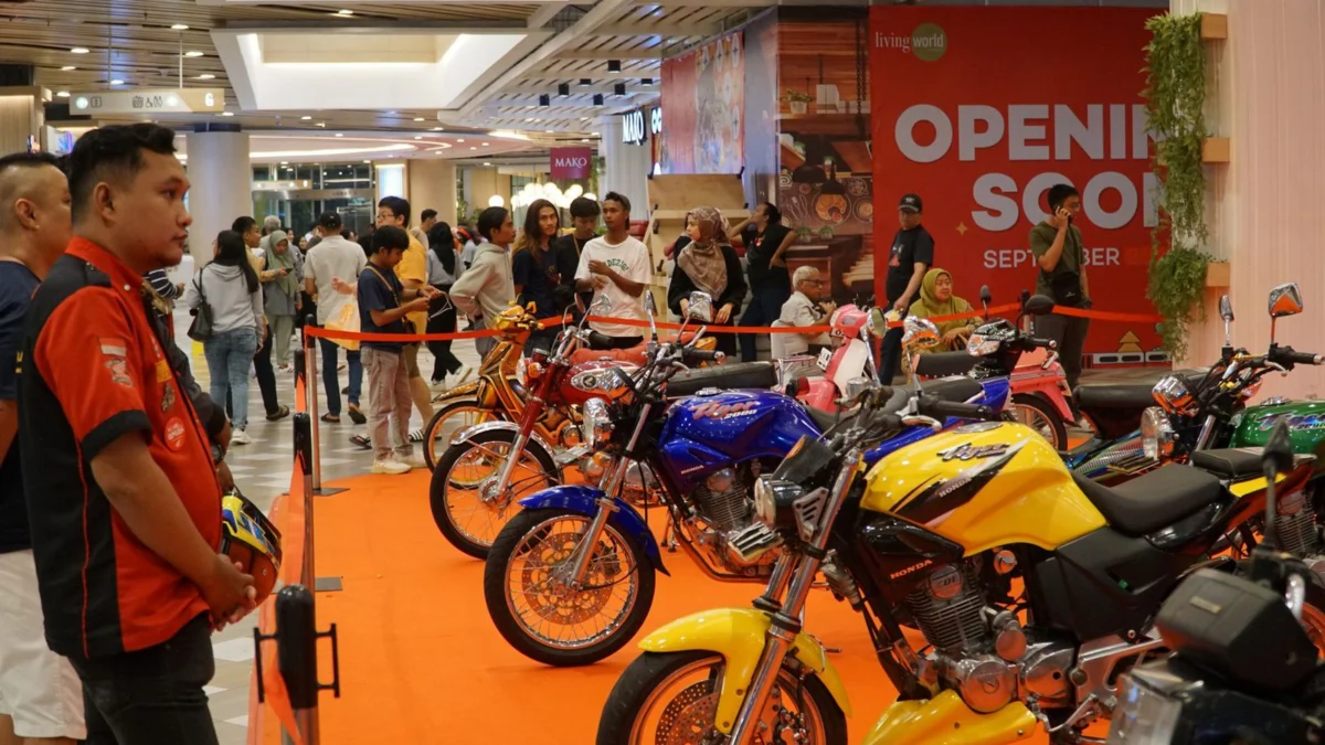 Opening Honda Modif Contest yang akan diselenggarakan di 9 Kota dengan 9 kelas utama.