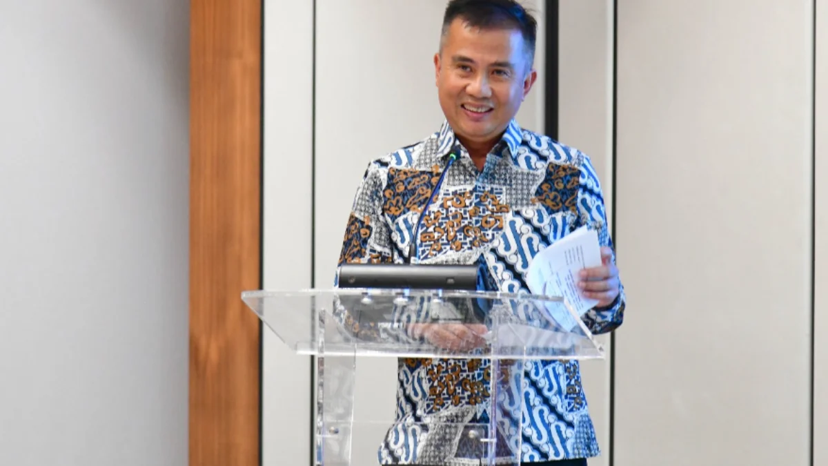 Pj Gubernur Jabar Bey Machmudin menghadiri Penandatanganan Perjanjian Pemegang Saham (Shareholder Agreement-SHA) antara bank bjb dengan Pemerintah Provinsi Jambi sebagai perwakilan dari seluruh pemegang saham Bank Jambi di T-Tower bank bjb, Jakarta Selatan