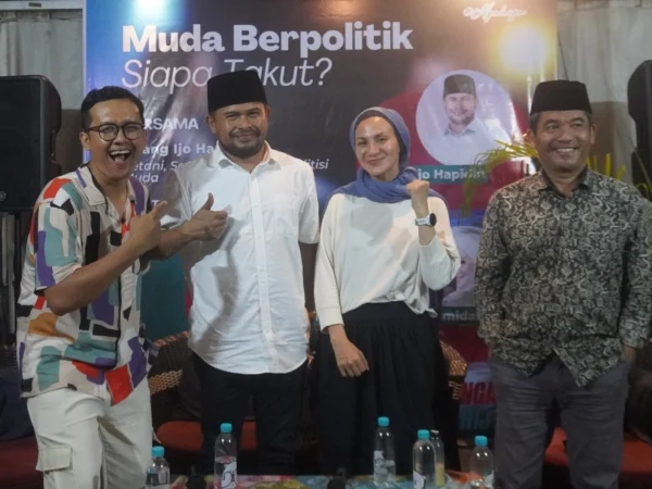 Dalam acara diskusi Publik Muda Berpolitk terungkap bahwa sosok Abang Ijo Hapidin merupakan sosok yang memiliki mimpi untuk Purwakarta