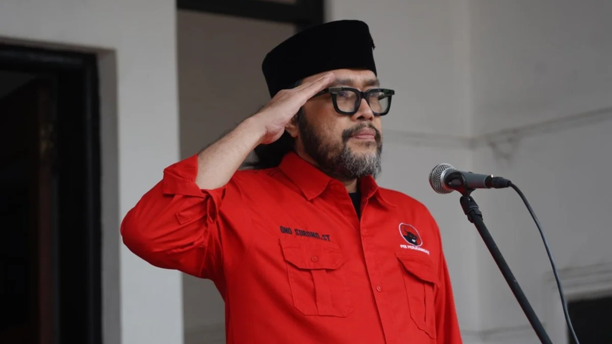 Ketua DPD PDI Perjuangan Jabar Ono Surono masuk lima besar Calon Gubernur Jabar 2024 berdasarkan hasil survei Indikator Politik Indonesia.