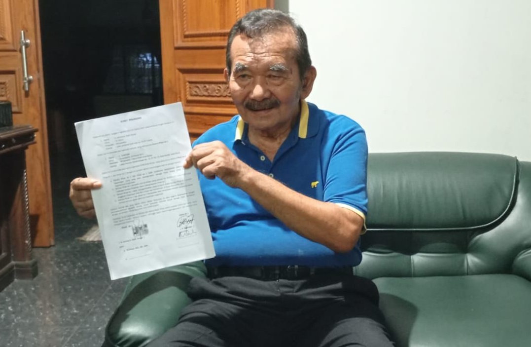 Komite Olah Raga Nasional Indonesia ( KONI ) Kota Banjar dilaporkan ke Polres Ciamis oleh H. Johnny A. Djalil Anwar.
