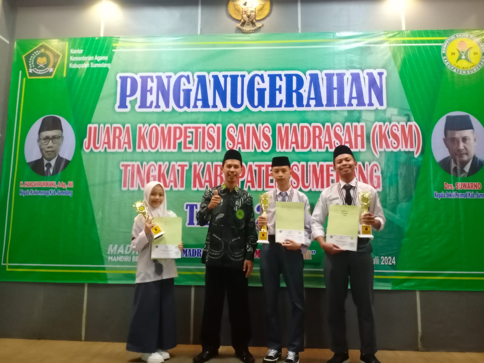 MA Plus Al Hikam Raih Tiga Medali di KSM 2024 Tingkat Kabupaten Sumedang