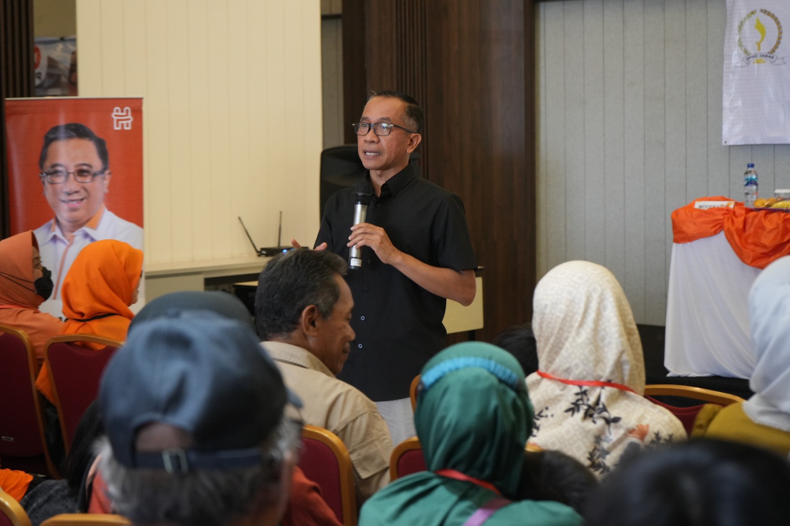 Calon Wali Kota Bandung Asep Mulyadi dari PKS menyampaikan harapannya untuk peningkatan kualitas pendidikan di Kota Bandung.