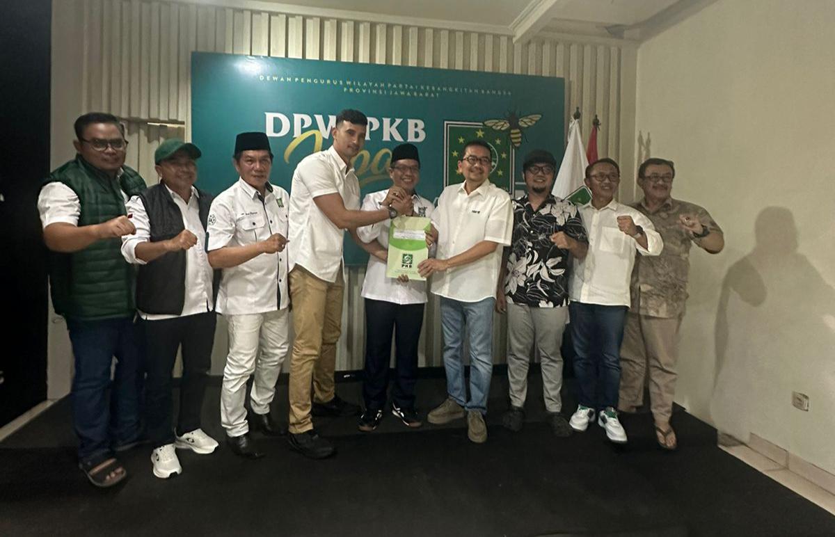 Koalisi Bandung Bedas resmi mengumumkan siapa pendamping Dadang Supriatna pada Pemilihan Kepala Daerah (Pilkada) 2024 di Kabupaten Bandung, Rabu (17/7/2024). (Jabar Ekspres)