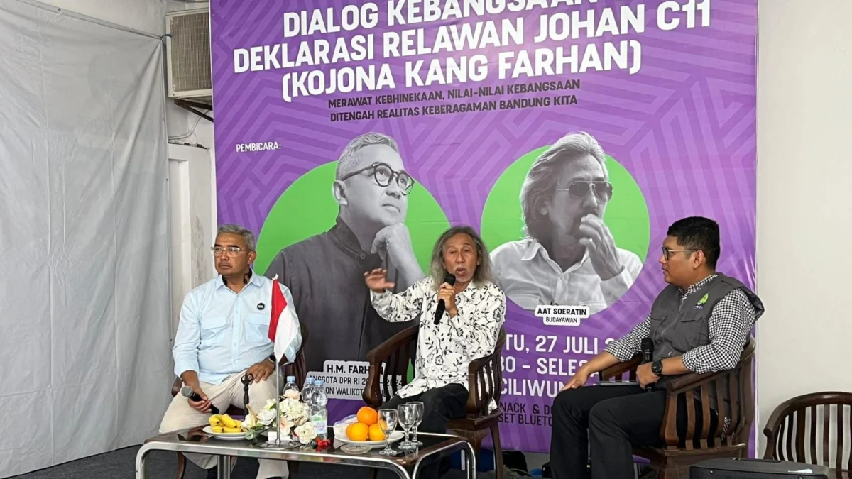 Komunitas relawan Kojona Farhan C11 (Johan C11) menyelenggarakan sosialisasi politik dalam bentuk Dialog Kebangsaan