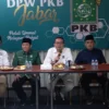Dok. DPW PKB Jabar Resmi Usung Acep Adang Ruhiat jadi bakal Cawagub Jabar di Pilkada 2024. Senin (29/7). Foto. Sandi Nugraha.