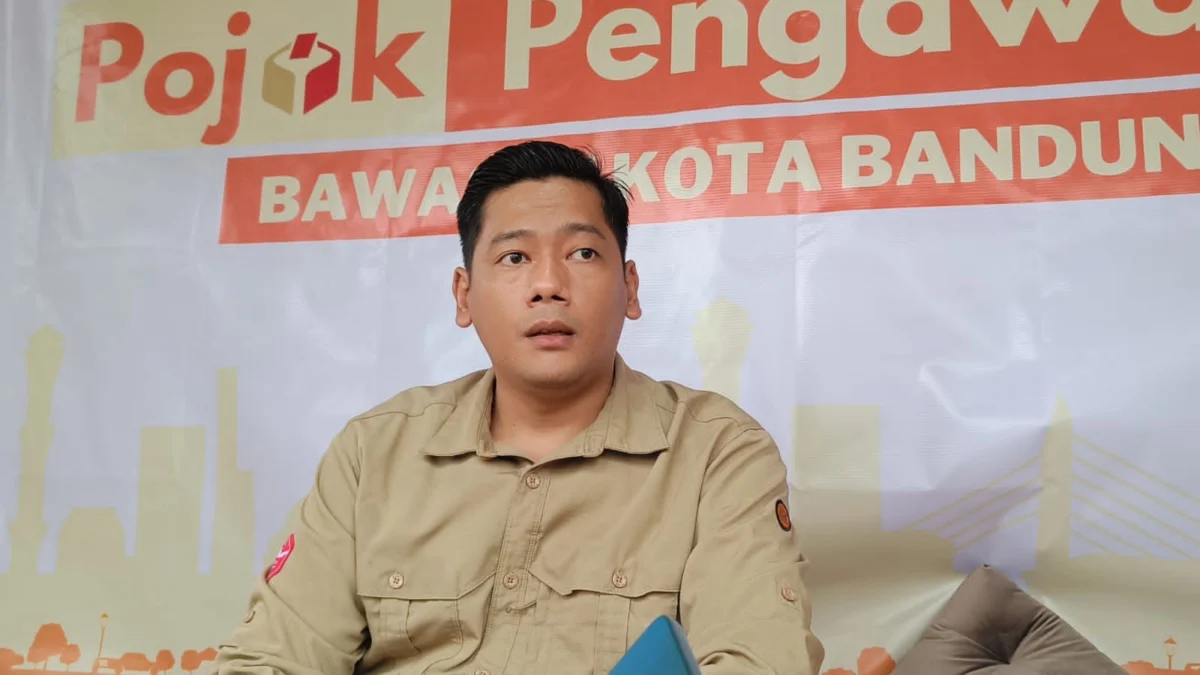 Ketua Bawaslu Kota Bandung Dimas Aryana Iskandar