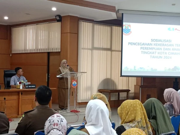 Doc. Kepala Dinas DP3AP2KB, Fitriani Manan Ungkapan 28 Kasus Kekerasan Terhadap Perempuan dan Anak di Kota Cimahi tahun 2024. (Foto: Mong/Jabar Ekspress)