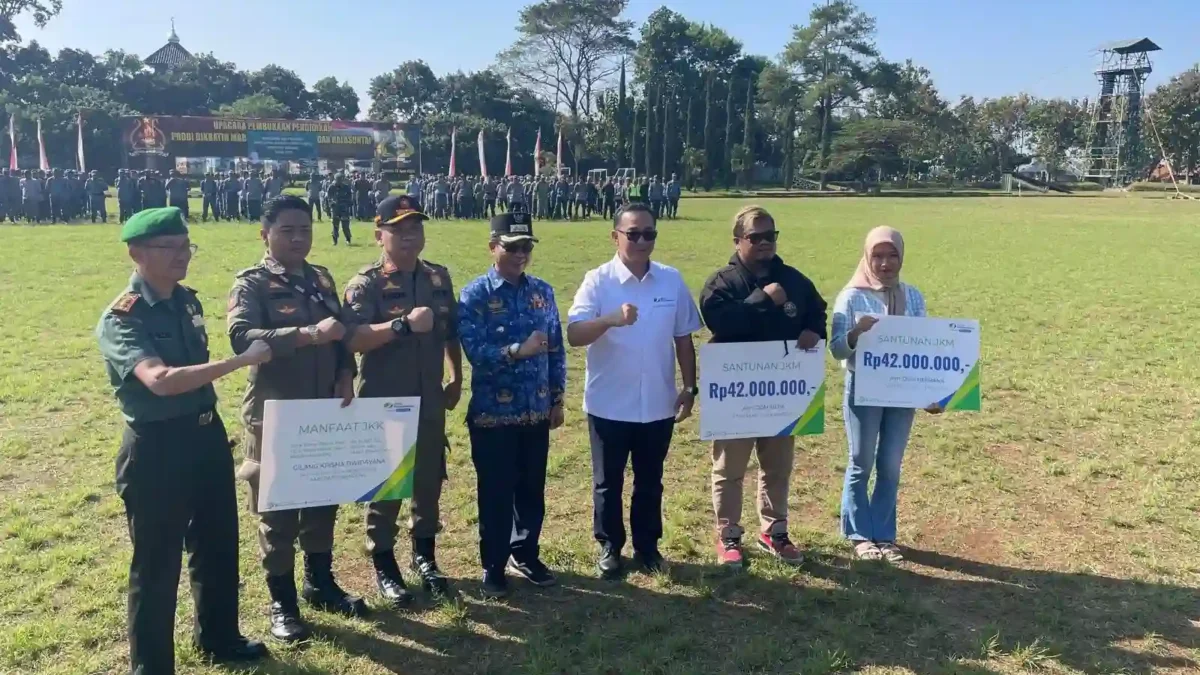 BPJS Ketenagakerjaan/BPJamsostek Bandung Bojongsoang Serahkan Santunan Jaminan Kematian dan Jaminan Kecelakaan Kerja Kepada Anggota Lintas