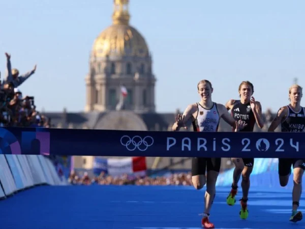 Triatlon Jerman Raih Medali Emas Olimpiade Paris 2024 di Tengah Isu Air Sungai Seine Tercemar