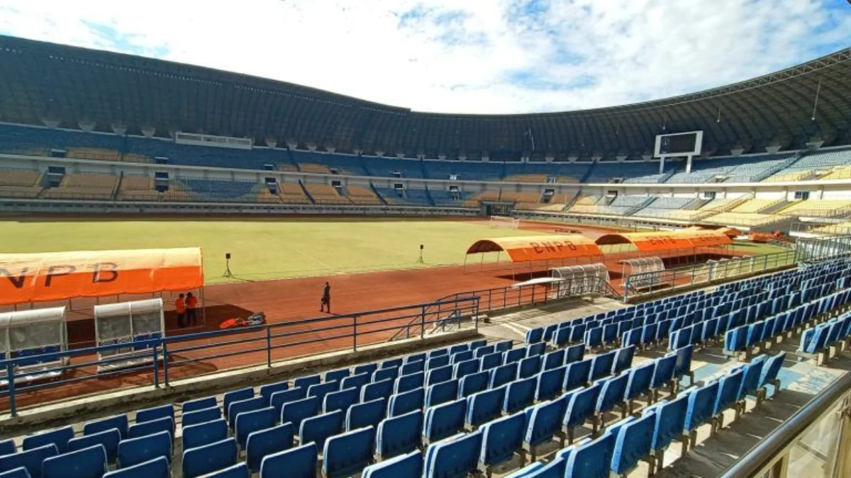 Potret Stadion Gelora Bandung Lautan Api yang rencana bakal digunakan sebagai venue konser Band Sheila on 7 (Dok Jabar Ekspres)