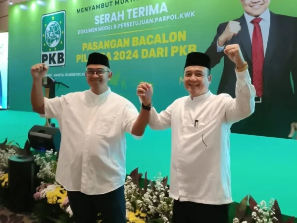 SIAP MENANGKAN PILWAKOT: NasDem dan PKB sepakat mengusung pasangan Muhammad Farhan-Erwin dalam Pilwakot Bandung 2024 yang sudah diresmikan di Fairmont Hotel, Jakarta, Minggu 18 Agustus 2024.