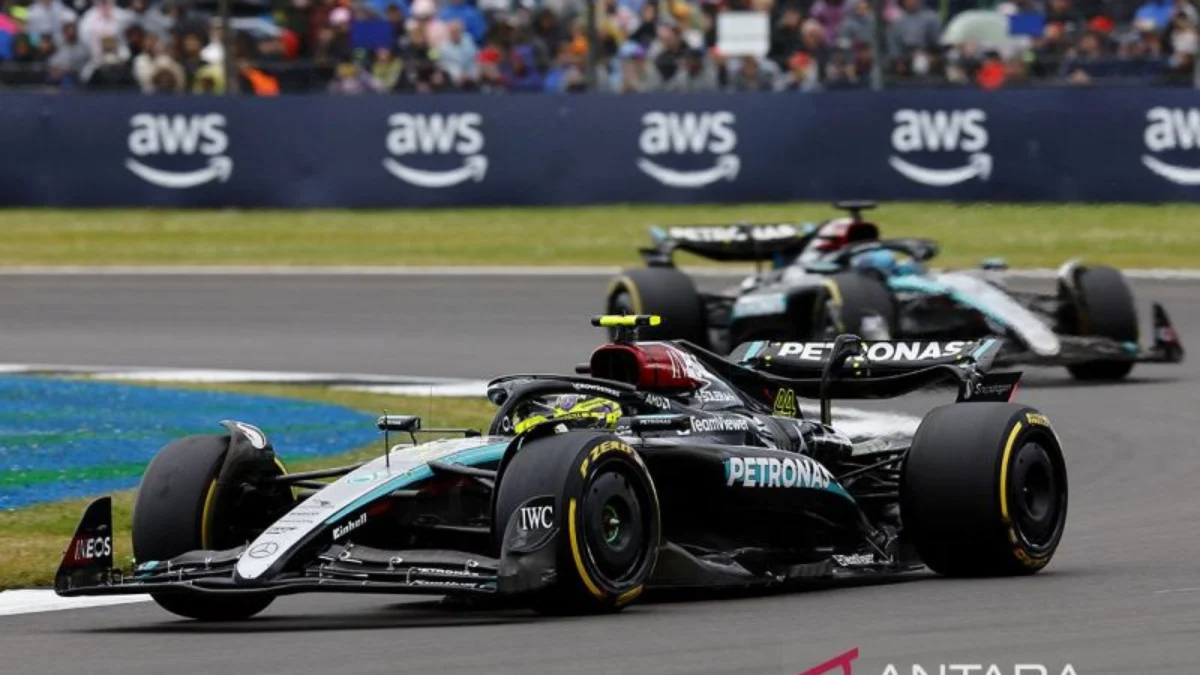 Lewis Hamilton Optimis Mercedes Bisa Lanjutkan Performa Apik di Paruh Musim Kedua 