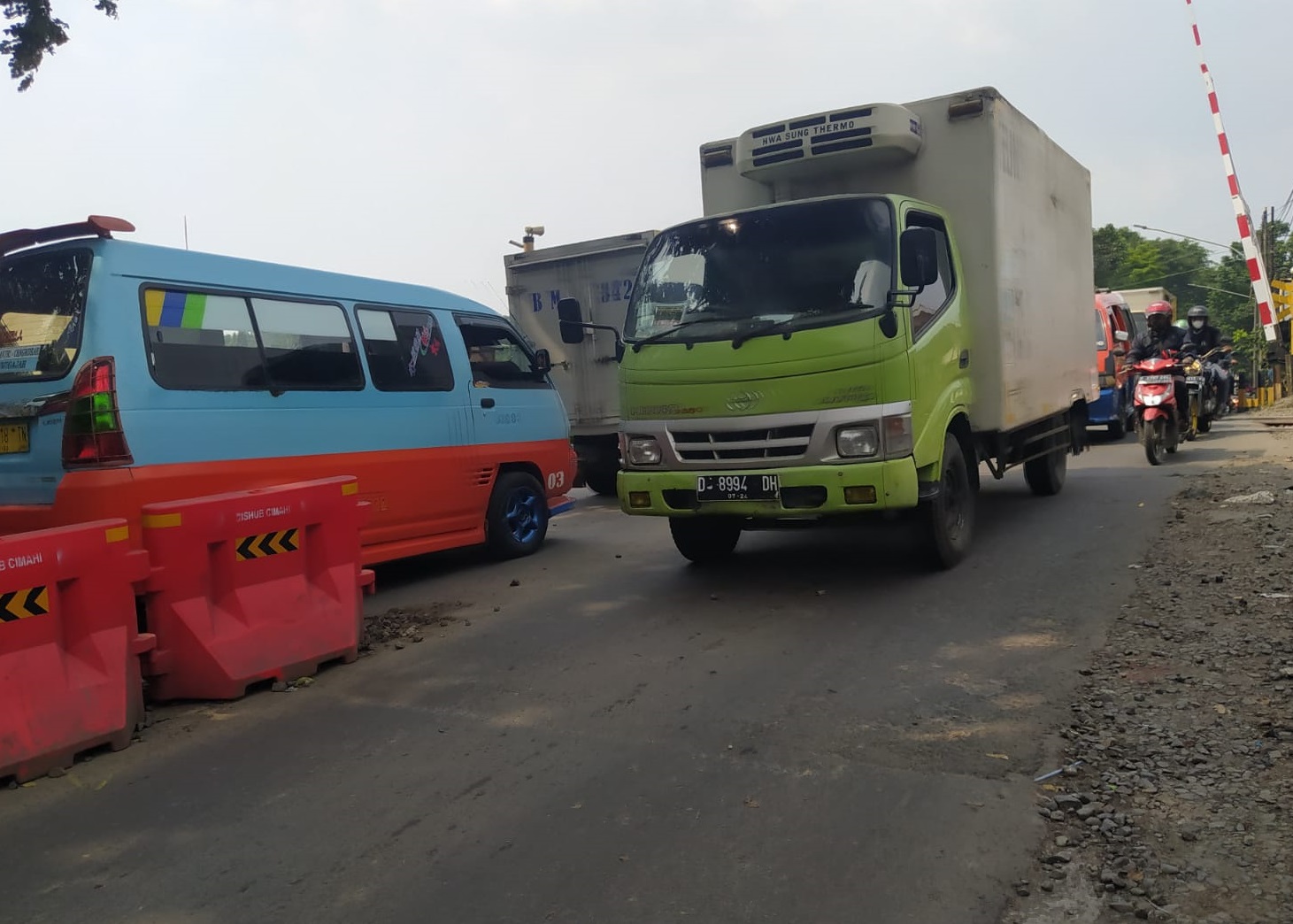 Kepala Dinas PUPR Kota Cimahi mengklaim saat ini tingkat kemantapan jalan di sudah mencapai 97 persen dalam kondisi mantap.