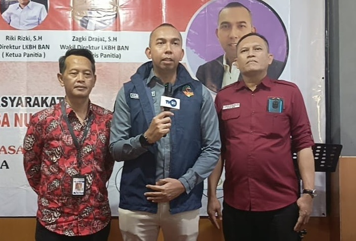 Lembaga Swadaya Masyarakat LSM BAN suskses menggelar diskusi Forum Diskusi Grup bersama KPK mengenai bahaya korupsi.