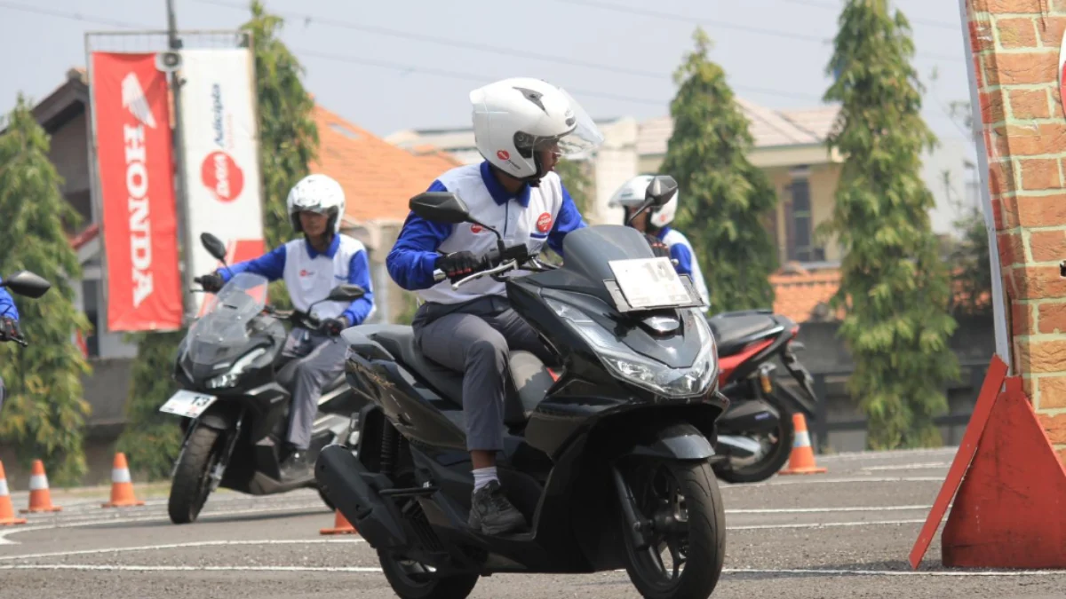 Lakukan 4T Saat Melewati Persimpangan