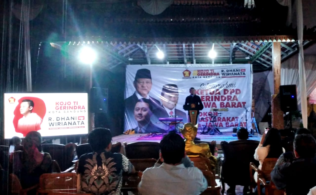 Ketua Gerindra Jabar Taufik Hidayat Kenalkan Dhani jadi Calon Wali Kota Bandung.