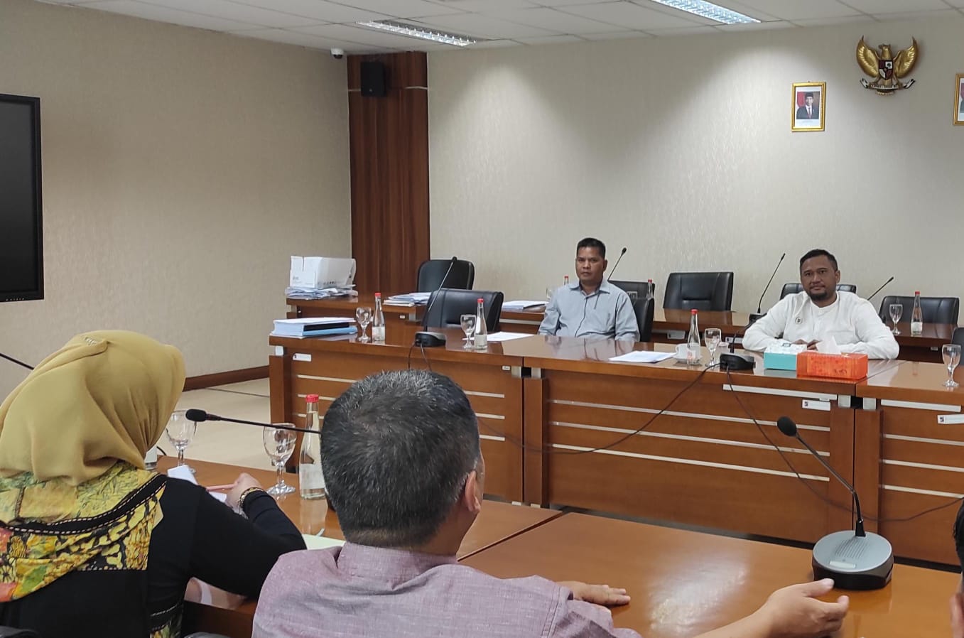 Ketua Komisi IV DPRD Kota Bogor, Akhmad Saeful Bakhri saat memimpin rapat kerja. (Yudha Prananda / Jabar Ekspres)
