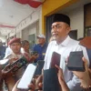 Calon Bupati Bogor Rudy Susmanto saat mengunjungi kantor DPD Nasdem Kabupaten Bogor. (Sandika Fadilah/Jabar Ekspres)