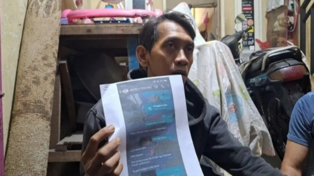 Sepupu korban penyekapan inisial SA. (foto/ANTARA)