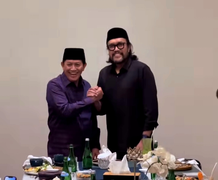 Pengamat baca PDIP-PKB, Ono Surono – Acep Adang Ruhiyat di Jabar saling melengkapi. (Dok. Jabar Ekspres)