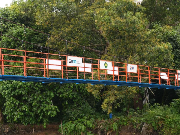 jembatan gantun di Palembang berkat dukungan BRI/