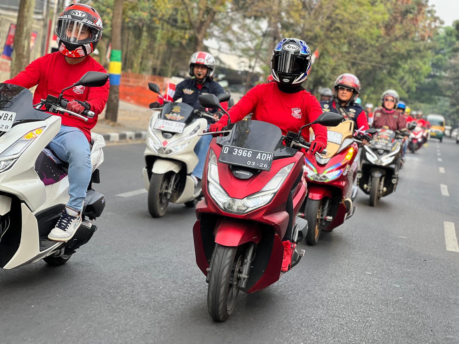 Semangat Kemerdekaan dan Solidaritas, Convoy Merdeka Honda PCX Gelar Beragam Aktivitas Penuh Makna