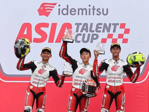 Jadi Kado HUT RI, Pebalap Binaan Astra Honda Kibarkan Merah Putih di Podium IATC Malaysia