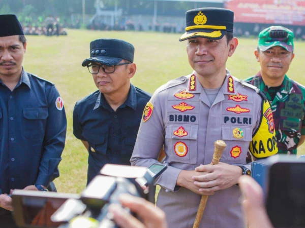 Pj Wali Kota Bogor, Hery Antasari bersama Kapolresta Bogor Kota, Kombes Pol Bismo Teguh Prakoso. (Yudha Prananda / Jabar Ekspres)