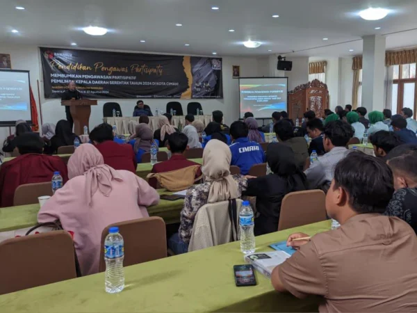 Doc. Pendidikan Pengawas Partisipasi Pilkada Kota Cimahi, Bawaslu Gaet Pemuda (mong)